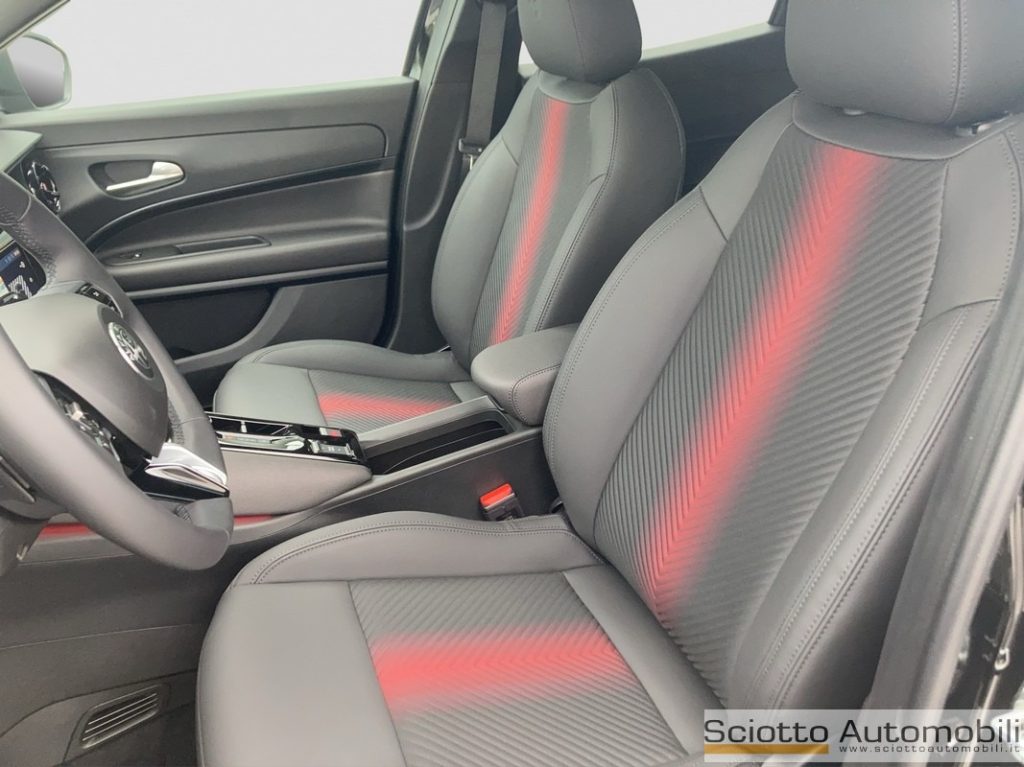 ALFA ROMEO Junior 1.2 145 CV Hybrid eDCT6 Q4 - 9