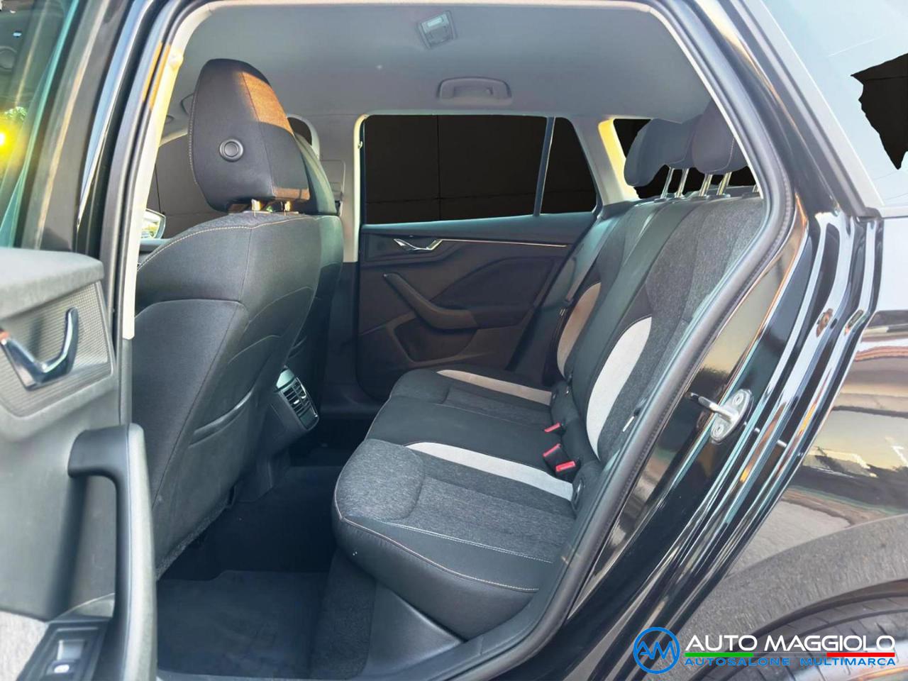 SKODA Kamiq 1.0 TSI 110 CV DSG Style PREZZO REALE - 12