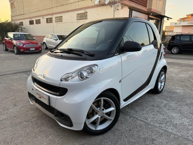 SMART ForTwo Bianco pastello