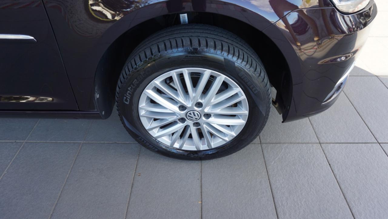 VOLKSWAGEN Caddy 2.0 TDI 102 CV Highline - 11