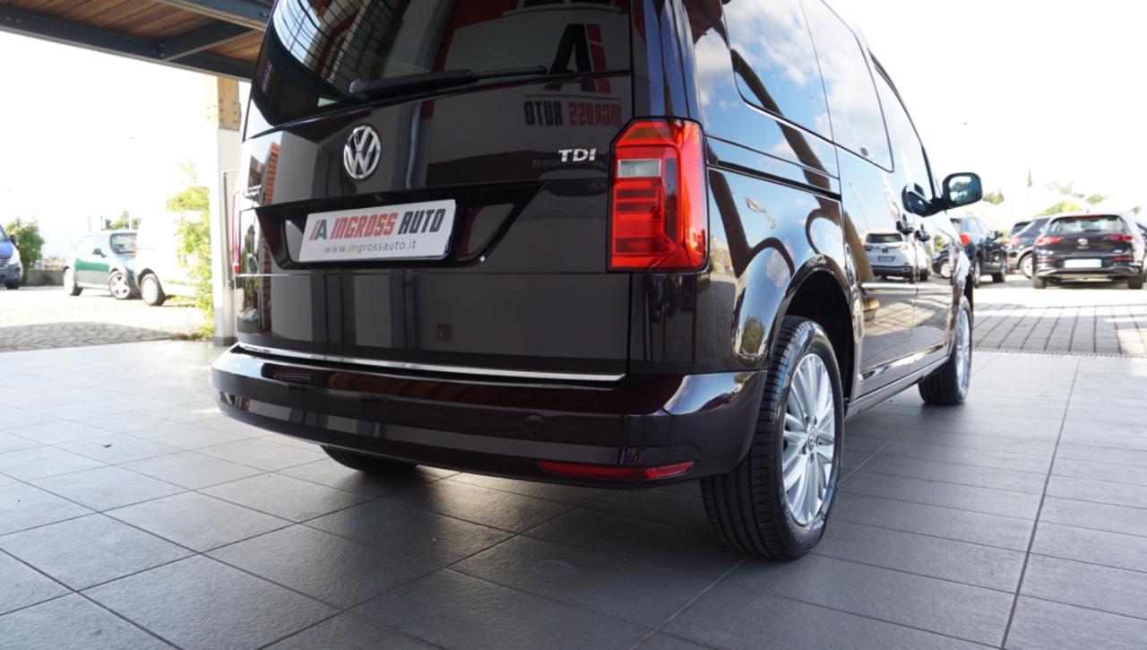 VOLKSWAGEN Caddy 2.0 TDI 102 CV Highline - 12