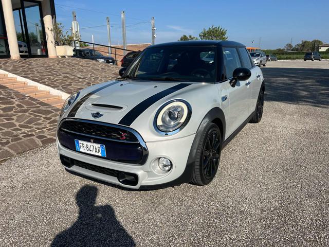 MINI Cooper SD Bianco pastello
