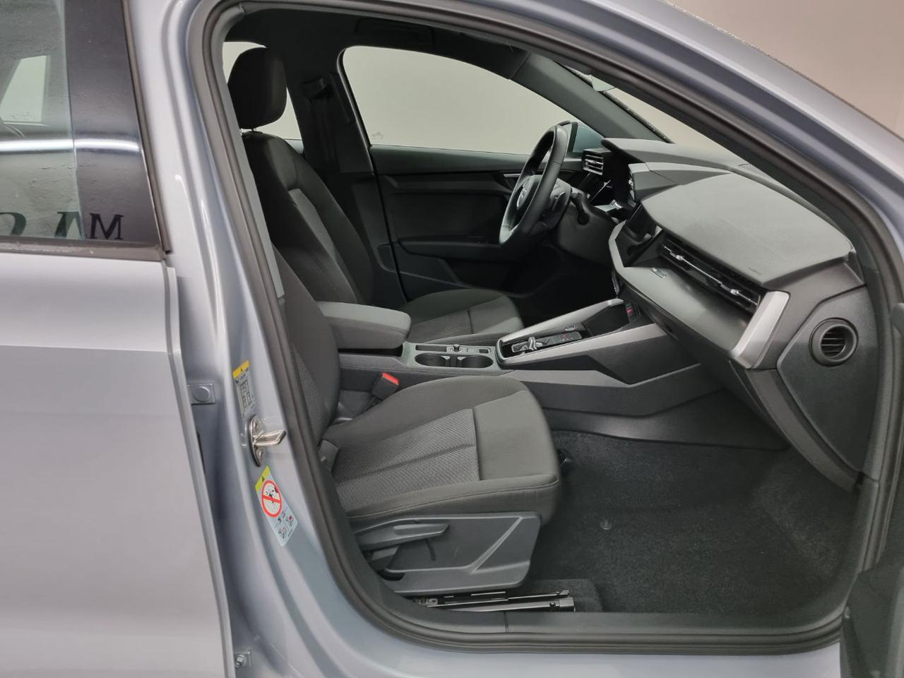 AUDI A3 SPB 30 TDI S tronic Business Advanced - 9