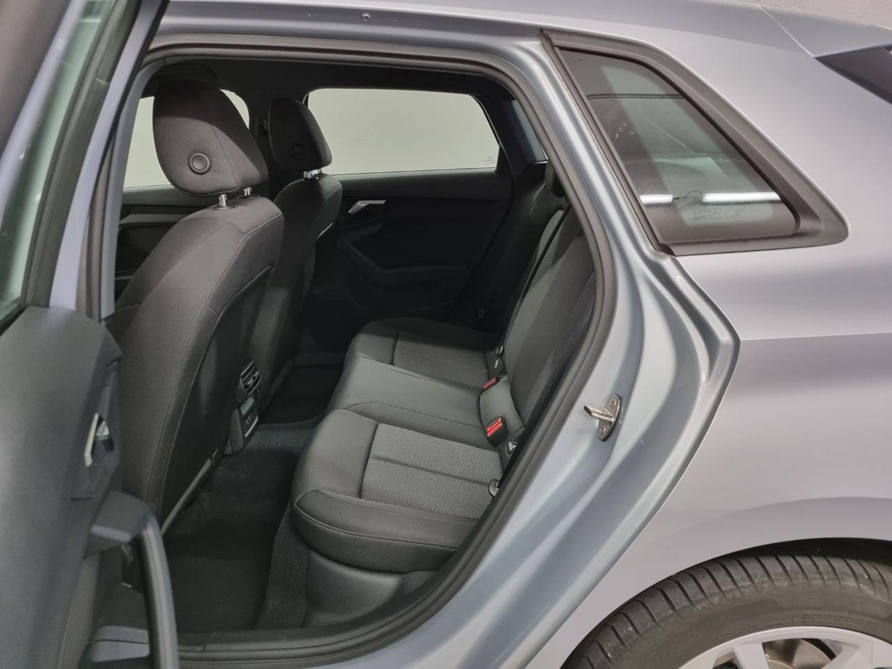 AUDI A3 SPB 30 TDI S tronic Business Advanced - 26