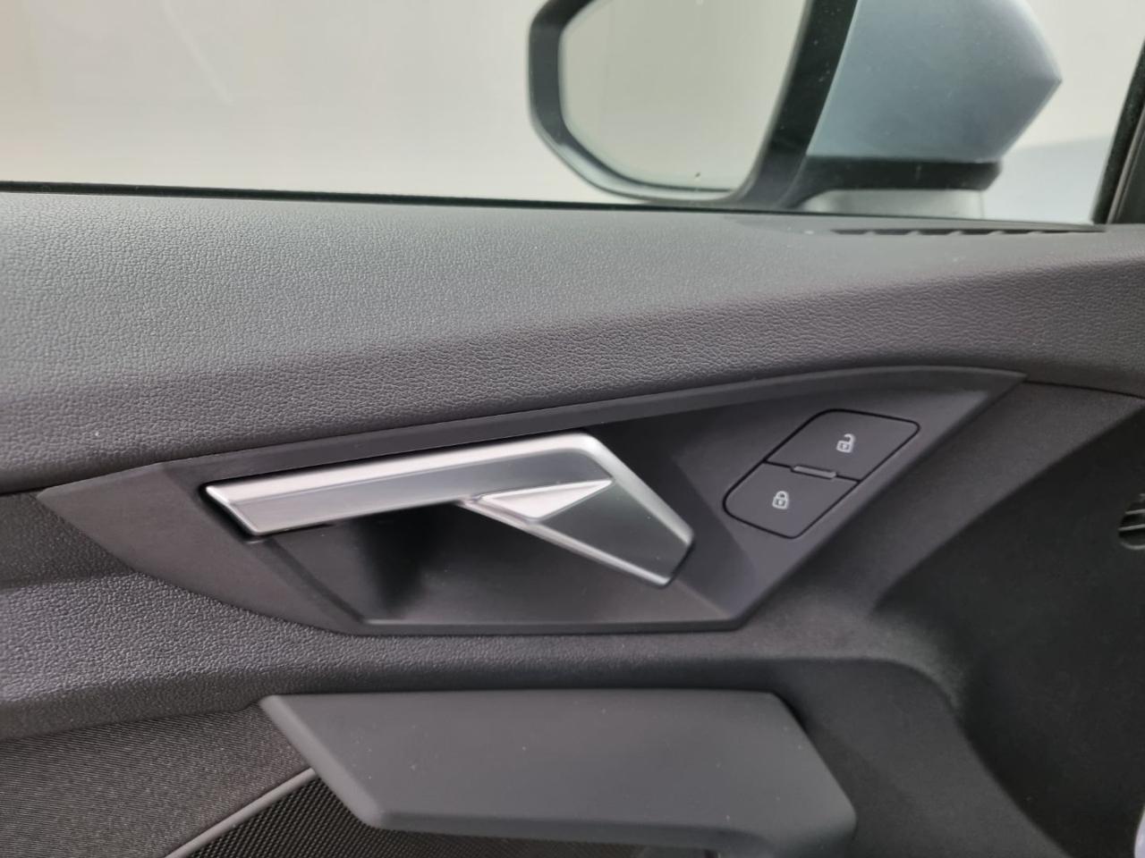 AUDI A3 SPB 30 TDI S tronic Business Advanced - 24