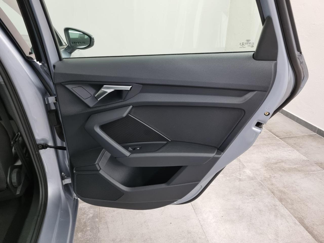 AUDI A3 SPB 30 TDI S tronic Business Advanced - 28