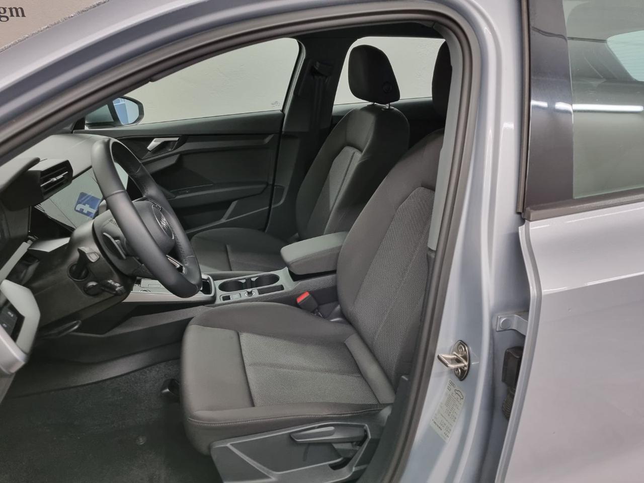 AUDI A3 SPB 30 TDI S tronic Business Advanced - 22