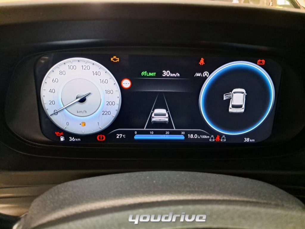 HYUNDAI i20 / 1.2 MPI GPL ORIGINALE CASA Connectline KM0 - 12