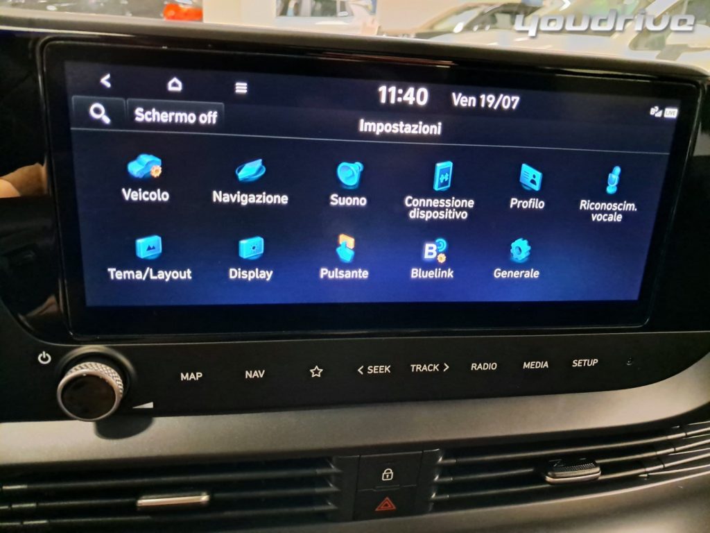 HYUNDAI i20 / 1.2 MPI GPL ORIGINALE CASA Connectline KM0 - 13