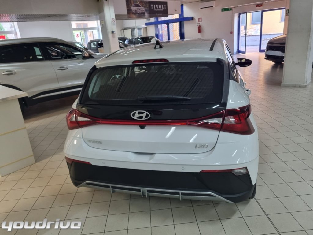 HYUNDAI i20 / 1.2 MPI MT GPL Connectline MY 25 KM0 - 4