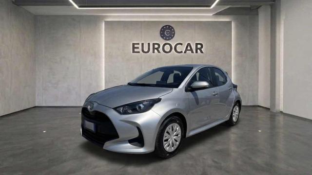 TOYOTA Yaris Argento metallizzato