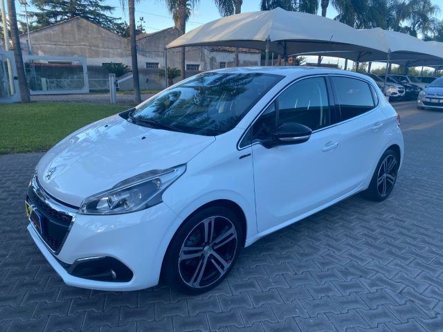 PEUGEOT 208 Bianco pastello