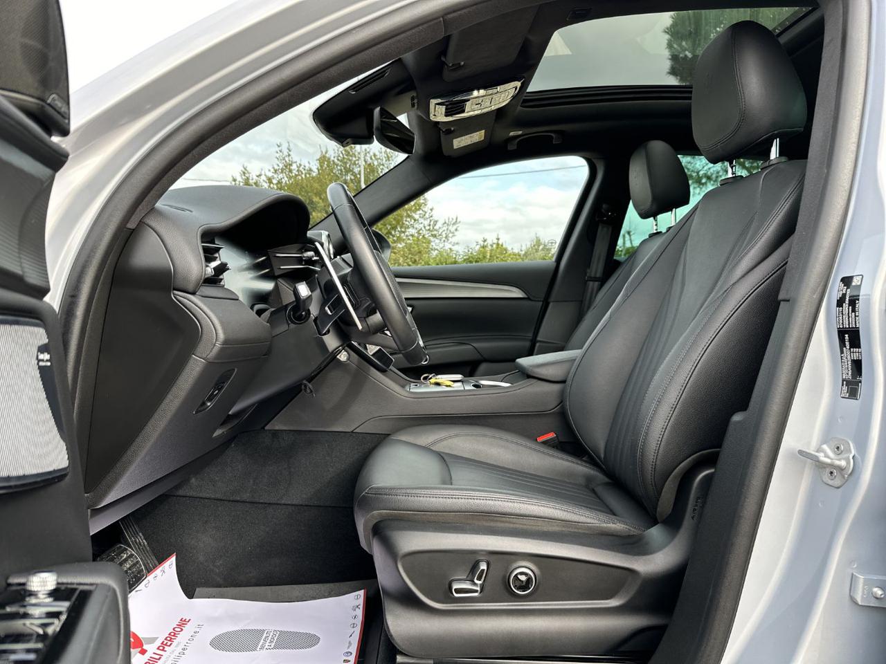 MASERATI Grecale MHEV 300cv GT (Tetto/LED/APP) - 6