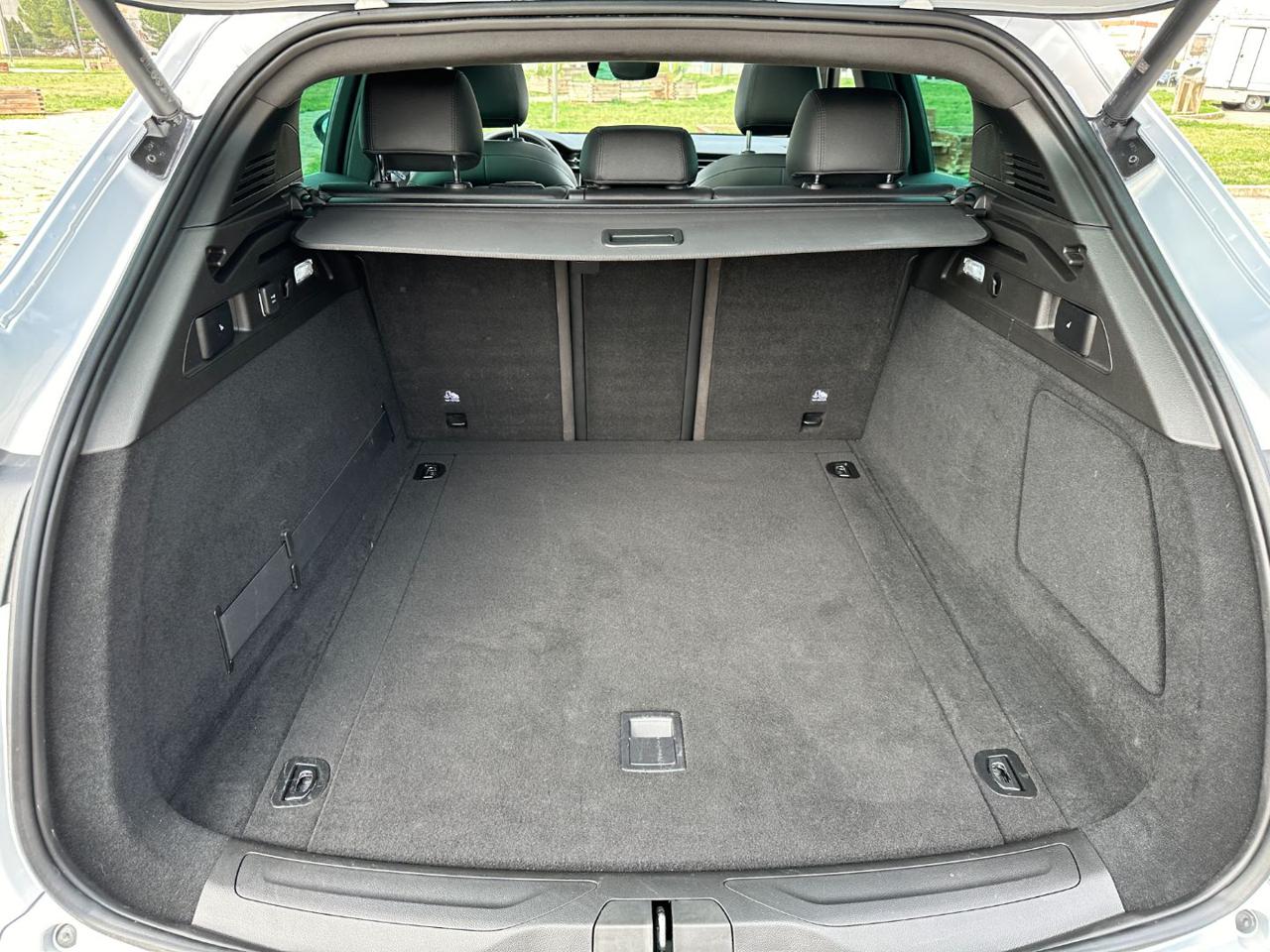 MASERATI Grecale MHEV 300cv GT (Tetto/LED/APP) - 24