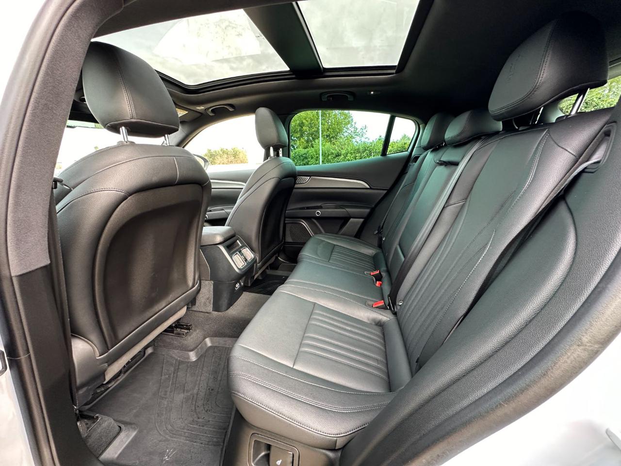 MASERATI Grecale MHEV 300cv GT (Tetto/LED/APP) - 12