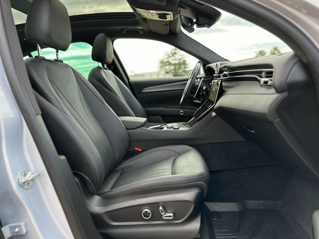 MASERATI Grecale MHEV 300cv GT (Tetto/LED/APP) - 11