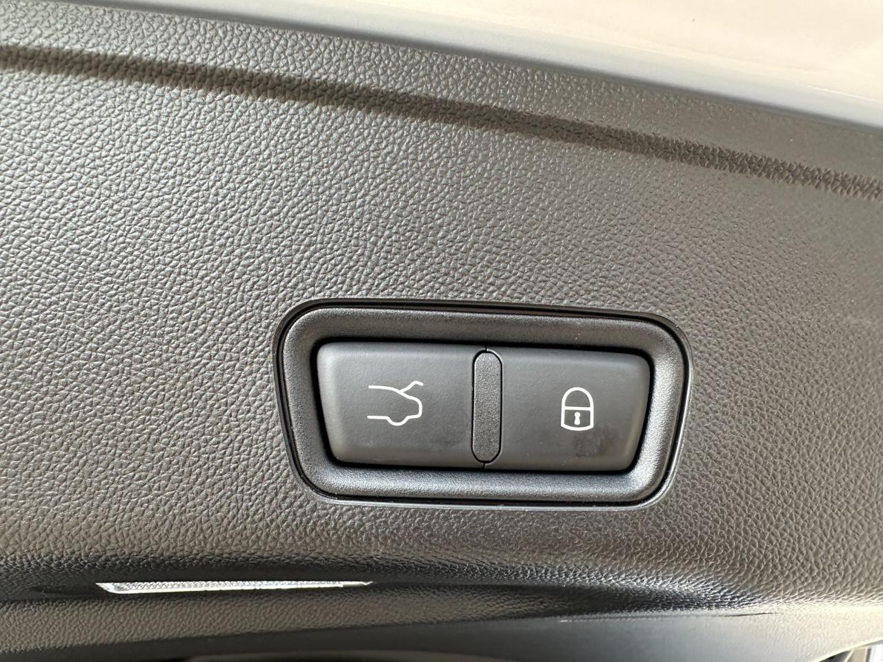 MASERATI Grecale MHEV 300cv GT (Tetto/LED/APP) - 25