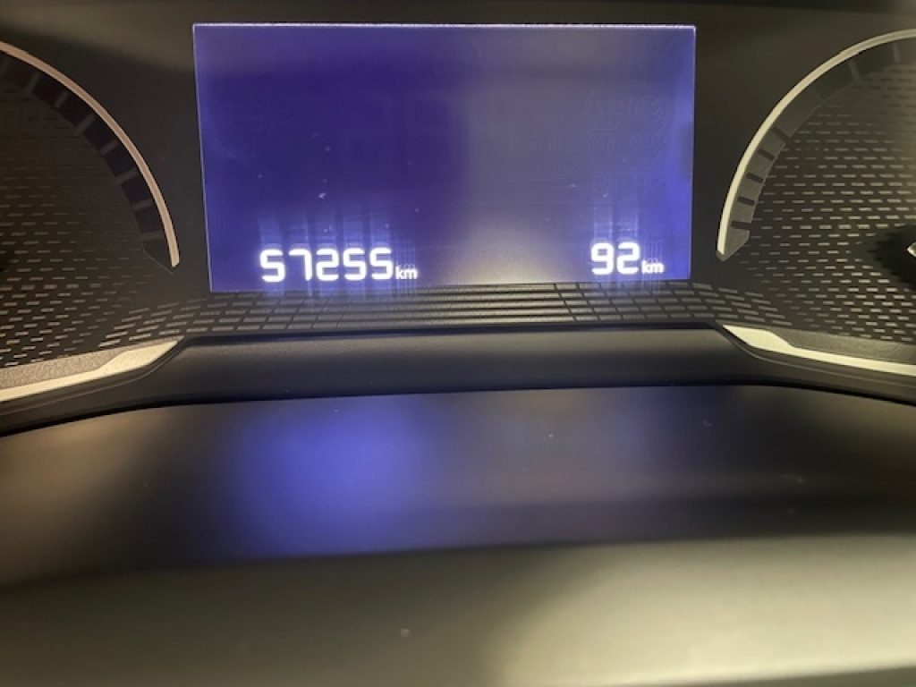 PEUGEOT 2008 II 2020 -  1.2 puretech Active s&s 100cv - 9