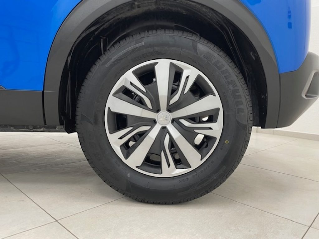 PEUGEOT 2008 II 2020 -  1.2 puretech Active s&s 100cv - 20
