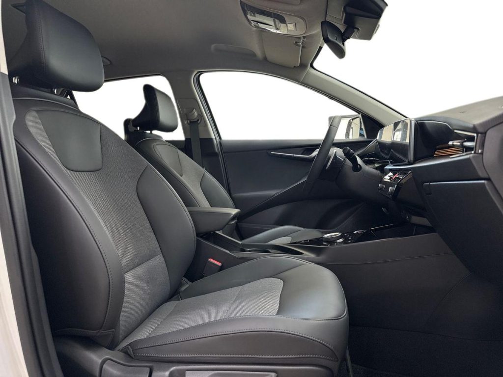 KIA Niro 1.6 GDi DCT HEV Evolution - 30