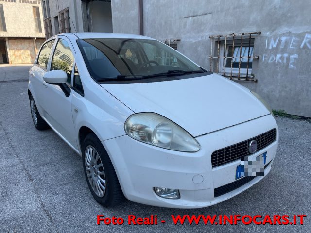 FIAT Grande Punto Bianco pastello