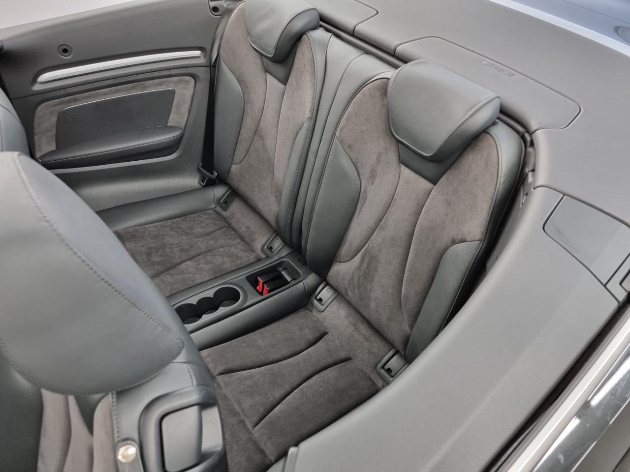 AUDI A3 Cabrio 35 TFSI S tronic COD S LINE - 8