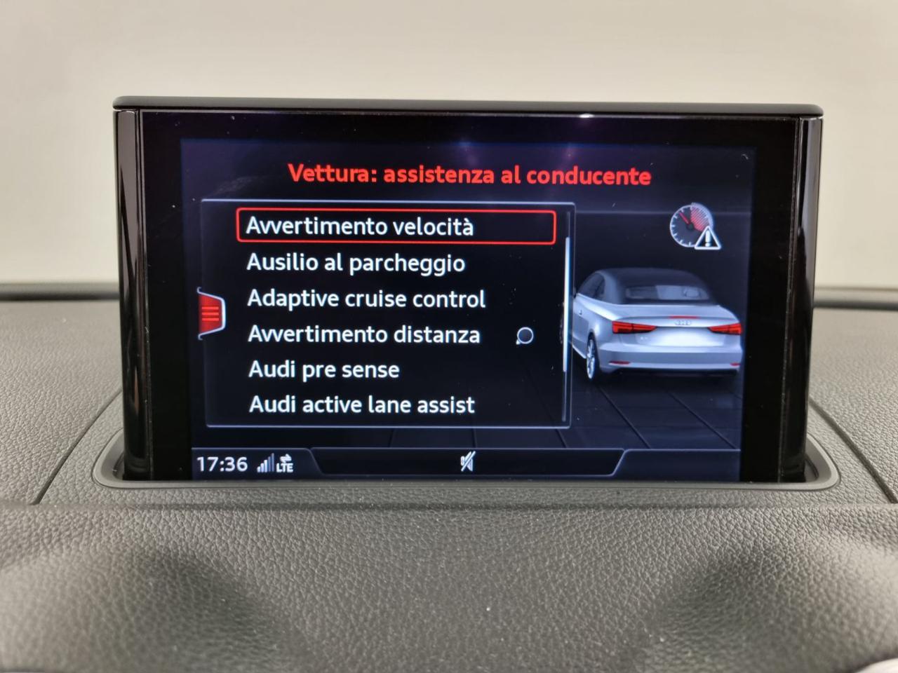 AUDI A3 Cabrio 35 TFSI S tronic COD S LINE - 41