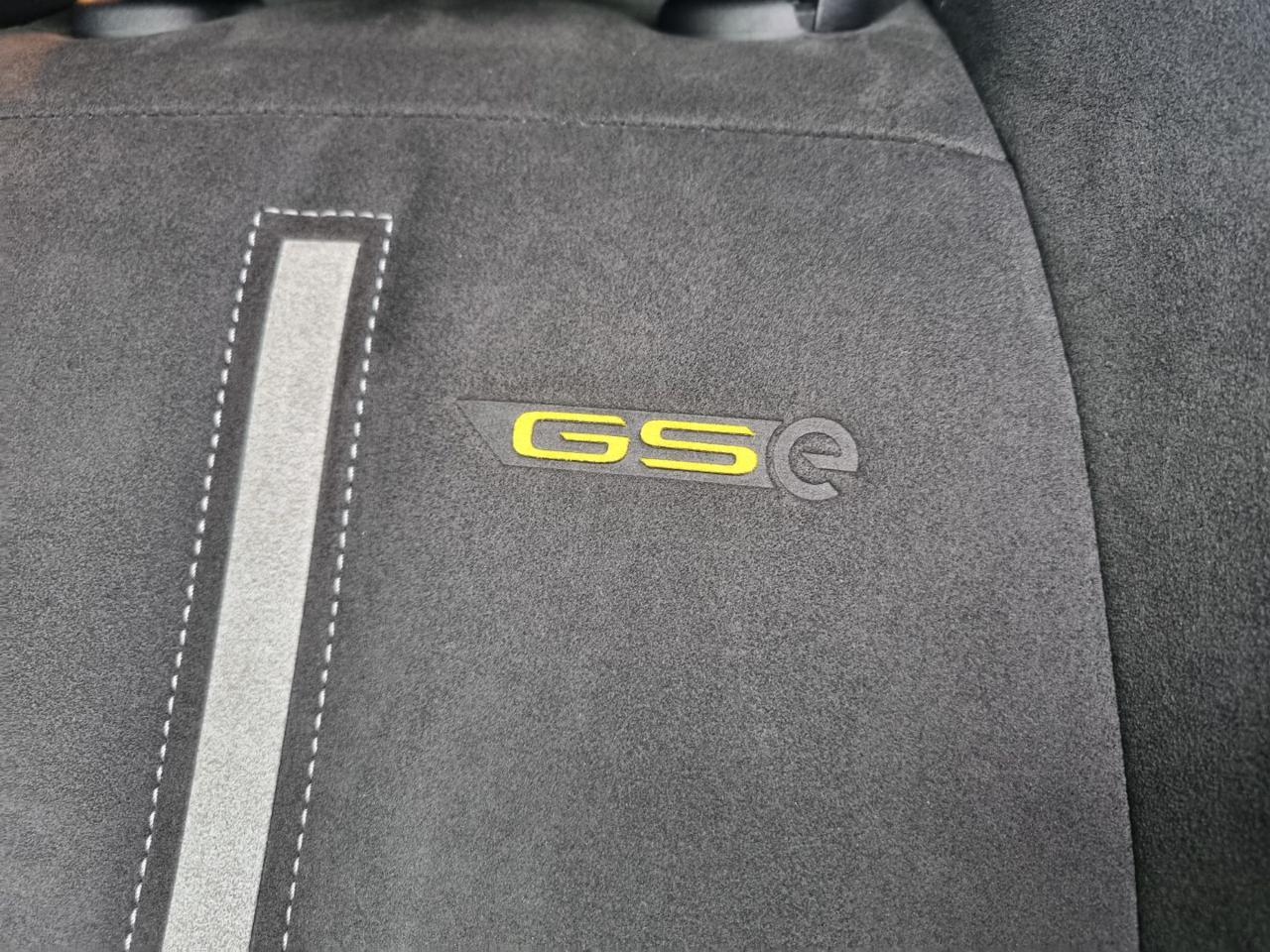 OPEL Grandland X 1.6 PHEV aut. AWD GSe - 32