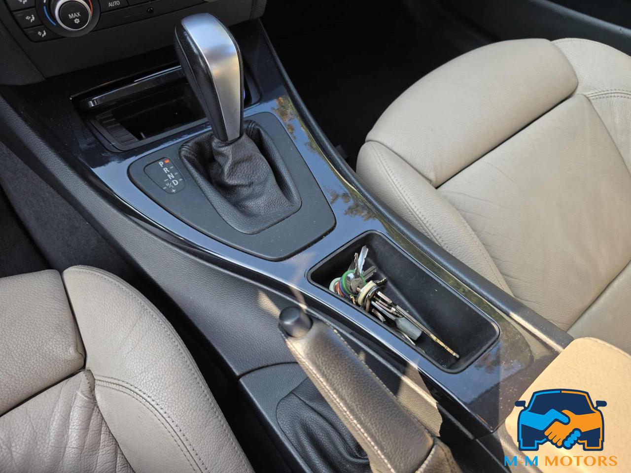 BMW 320 d Touring Attiva - 15