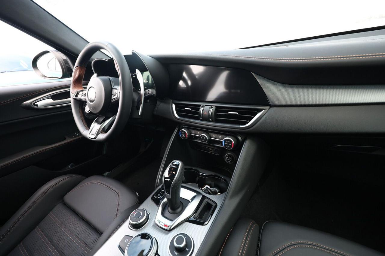ALFA ROMEO Giulia 2.2 Turbodiesel 210 CV AT8 AWD Q4 Intensa Tetto - 7