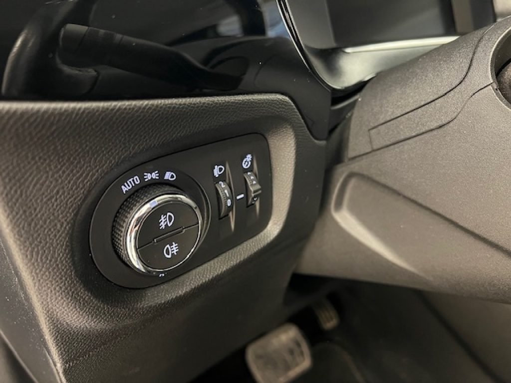 OPEL Corsa VI 2020 -  e- Elegance - 13