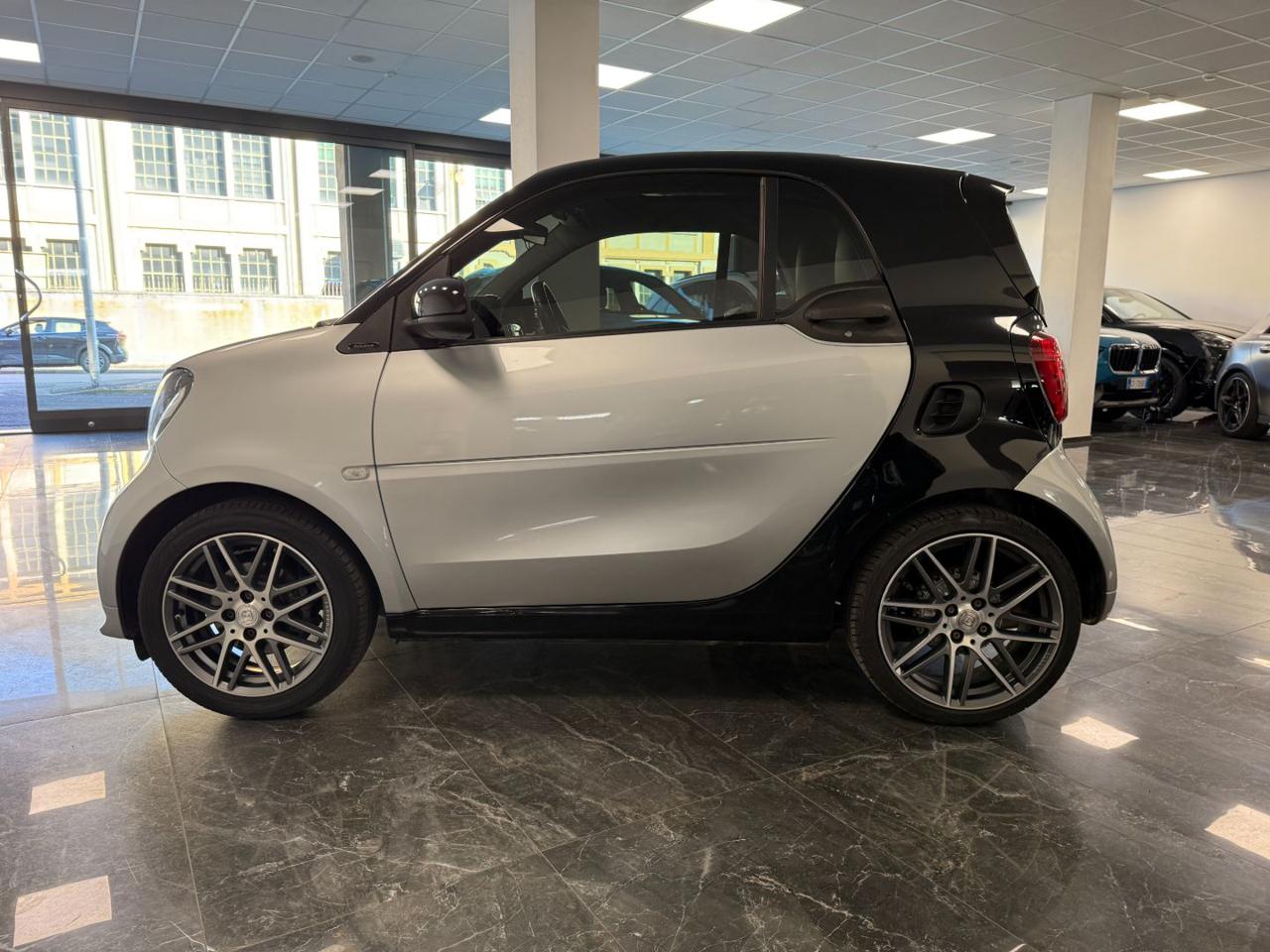 Smart ForTwo BRABUS 0.9 Turbo twinamic Xtreme 2018 - foto 3