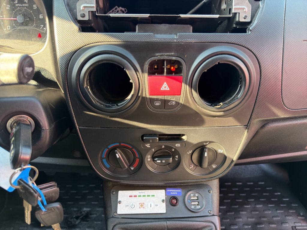 FIAT Fiorino 1.3 MJT 95CV Cargo Adventure - 13