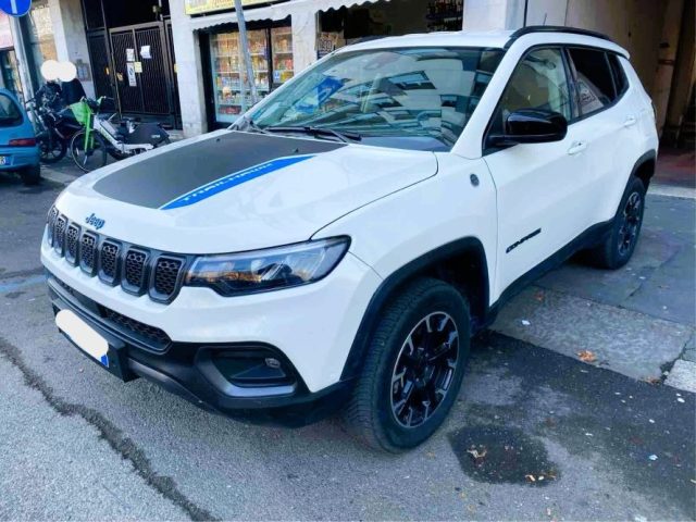 JEEP Compass Bianco pastello
