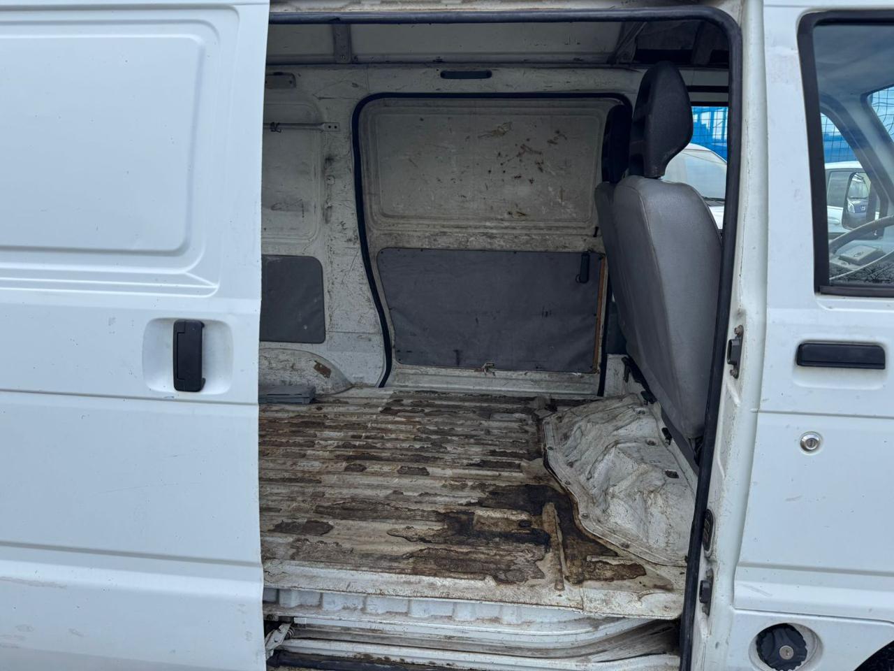 PIAGGIO Porter 1.3i 16V cat Blind Van - 14