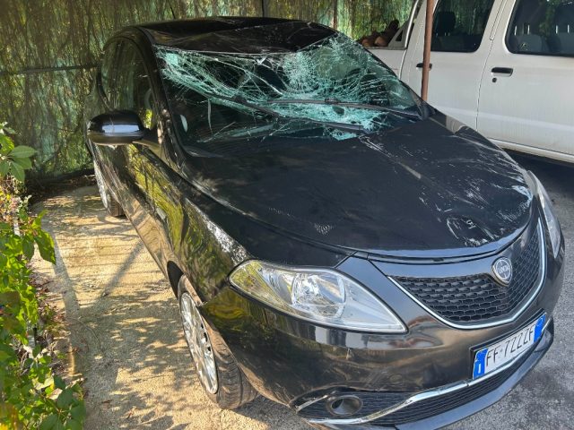 LANCIA Ypsilon Nero metallizzato