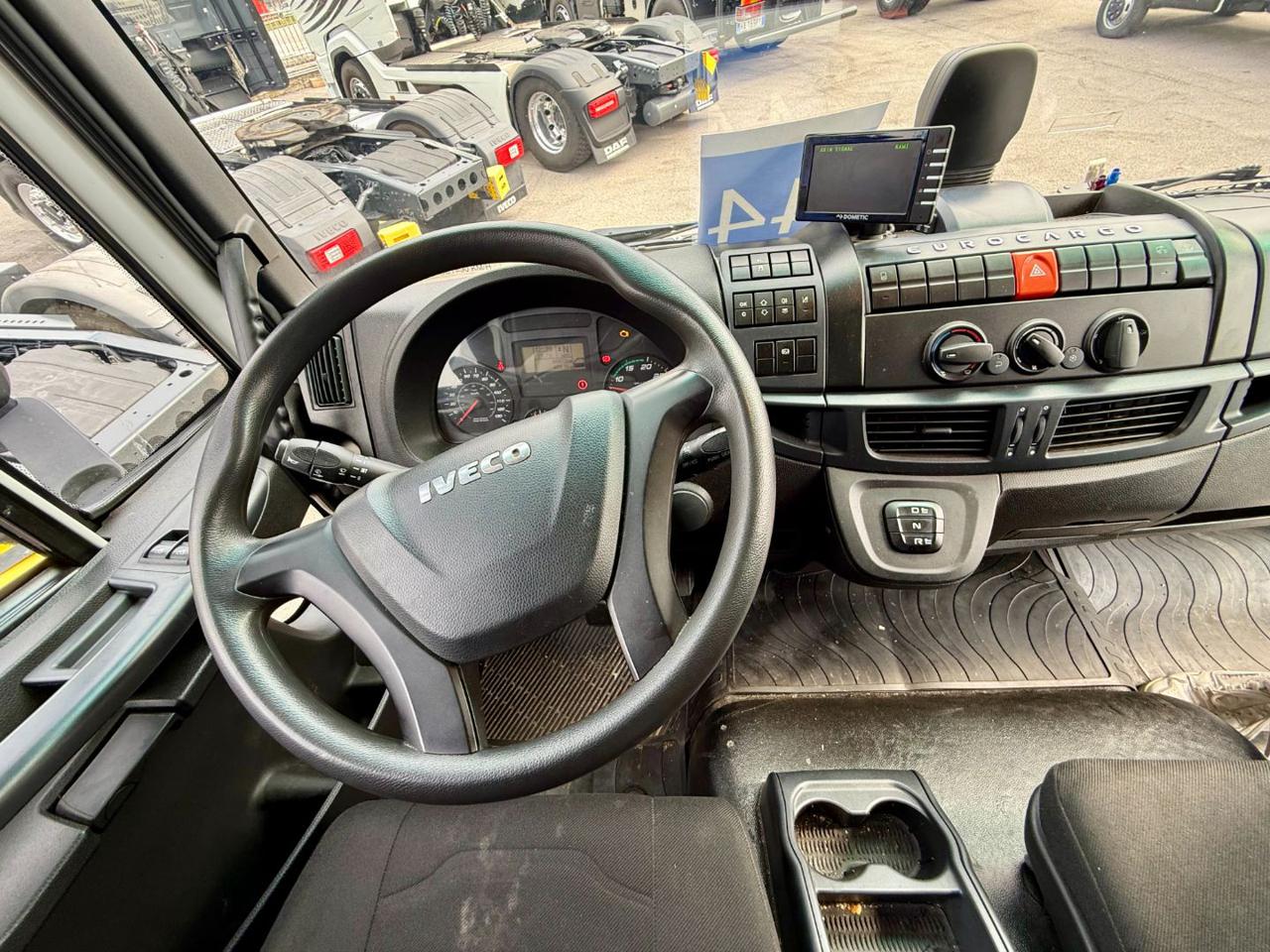 IVECO EUROCARGO 75-190P - 11