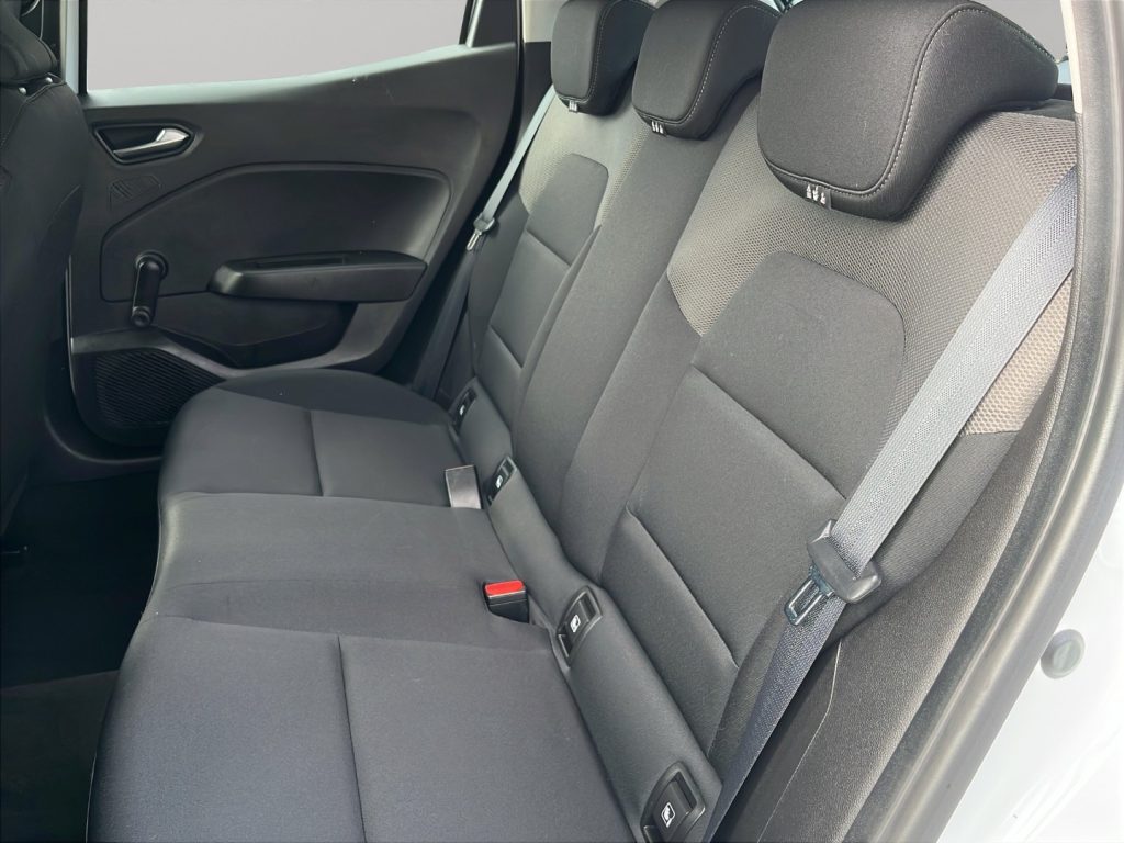 RENAULT Clio 1.5dCi AUTOCARRO N1 5POSTI - 8