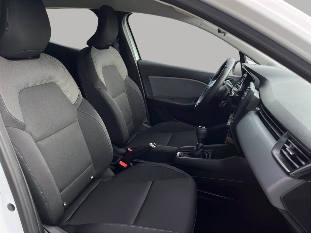 RENAULT Clio 1.5dCi AUTOCARRO N1 5POSTI - 9