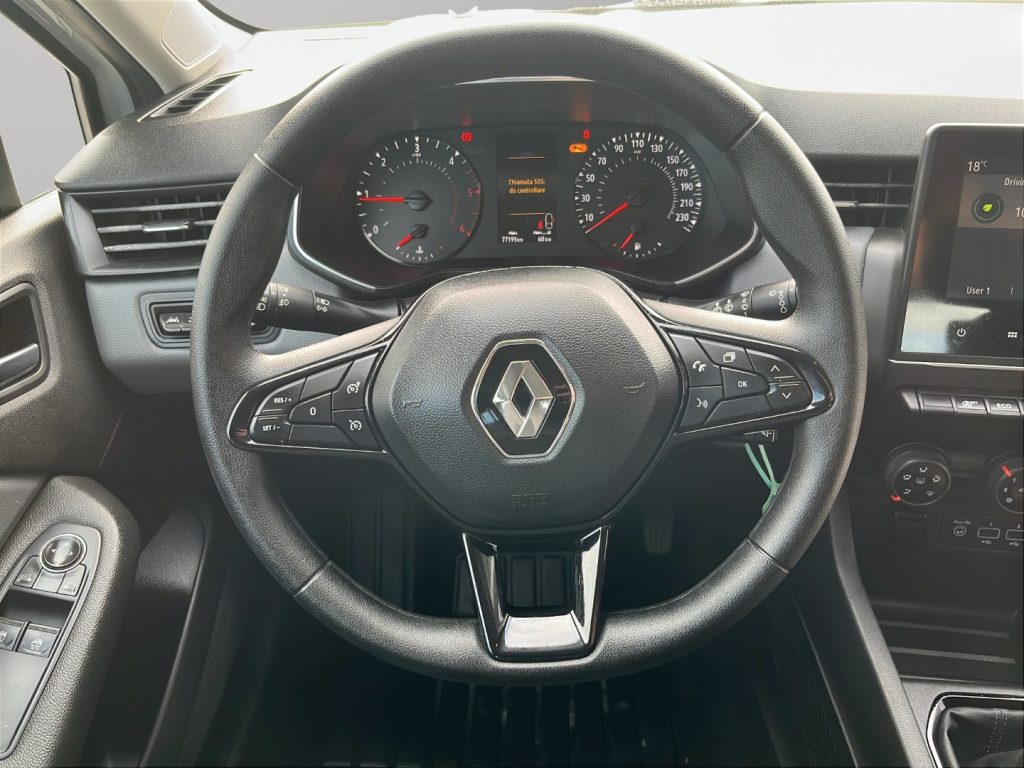 RENAULT Clio 1.5dCi AUTOCARRO N1 5POSTI - 11