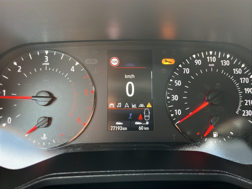 RENAULT Clio 1.5dCi AUTOCARRO N1 5POSTI - 12