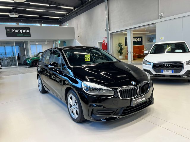 BMW 225 Schwarz pastell