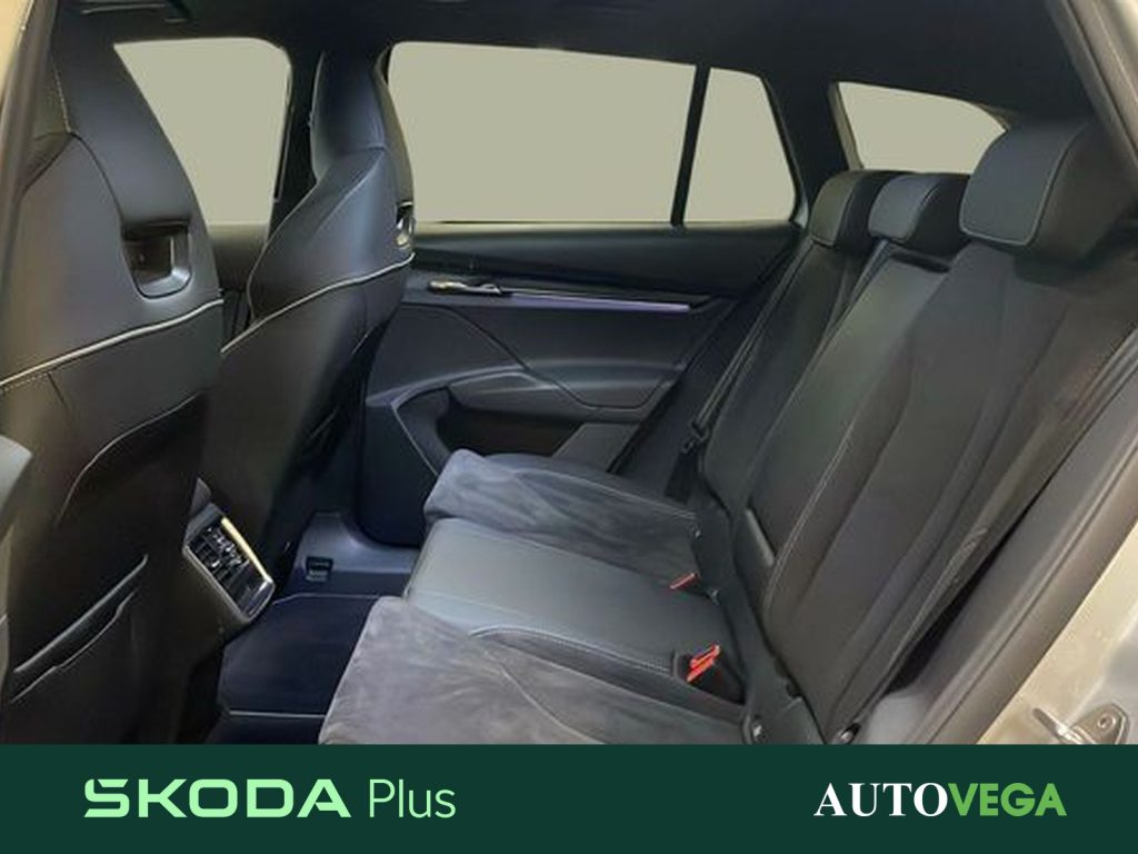 SKODA Enyaq iV 60 sportline - 11