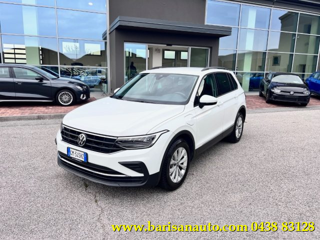 VOLKSWAGEN Tiguan Bianco pastello