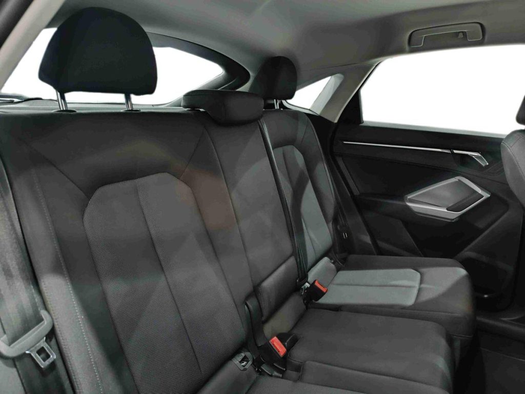 AUDI Q3 SPB 35 TDI S tronic Business Plus - 11