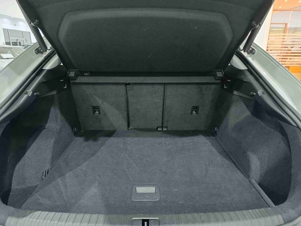 AUDI Q3 SPB 35 TDI S tronic Business Plus - 12