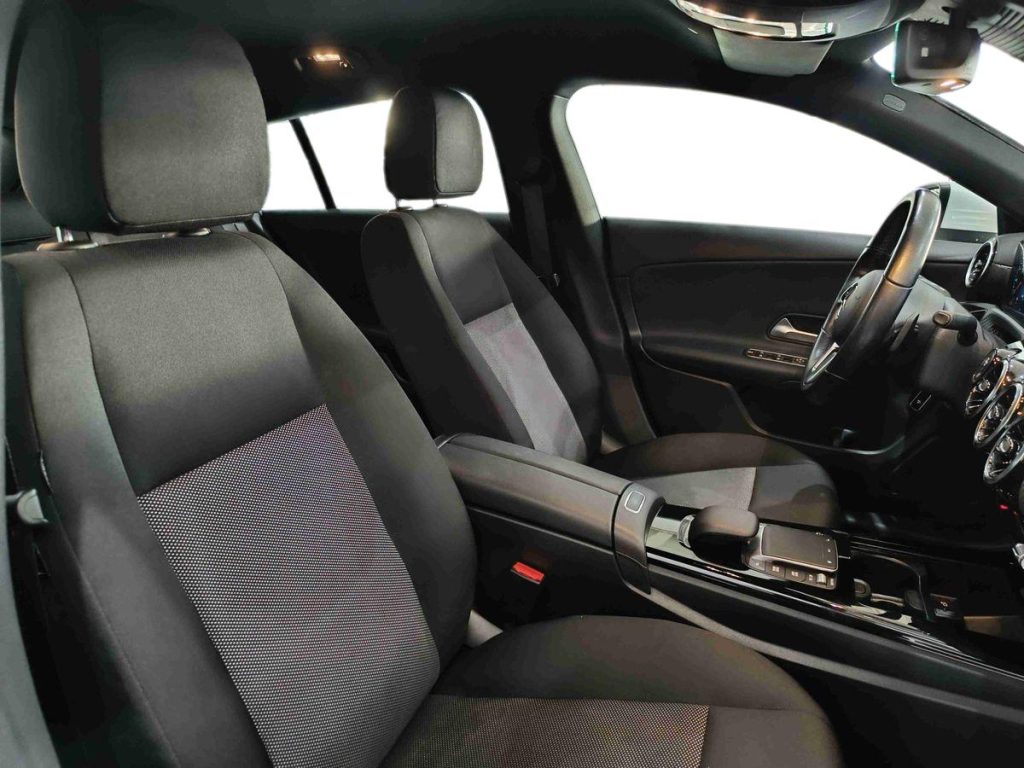 MERCEDES-BENZ CLA 180 d Automatic Shooting Brake Business Extra - 10