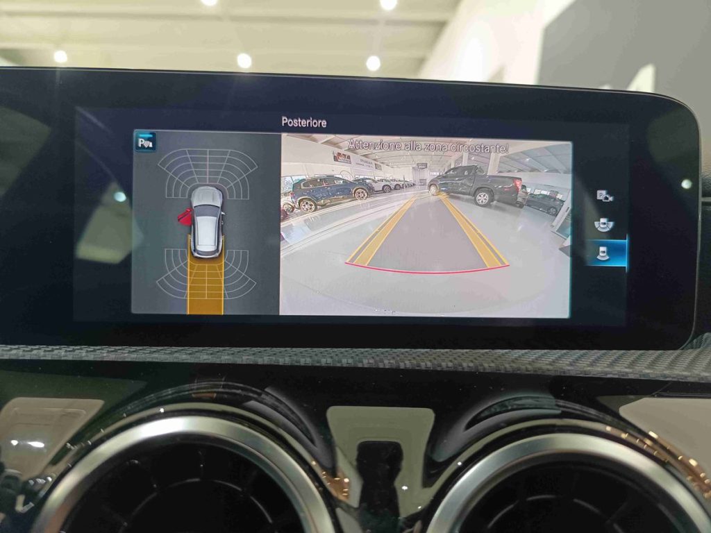 MERCEDES-BENZ CLA 180 d Automatic Shooting Brake Business Extra - 16