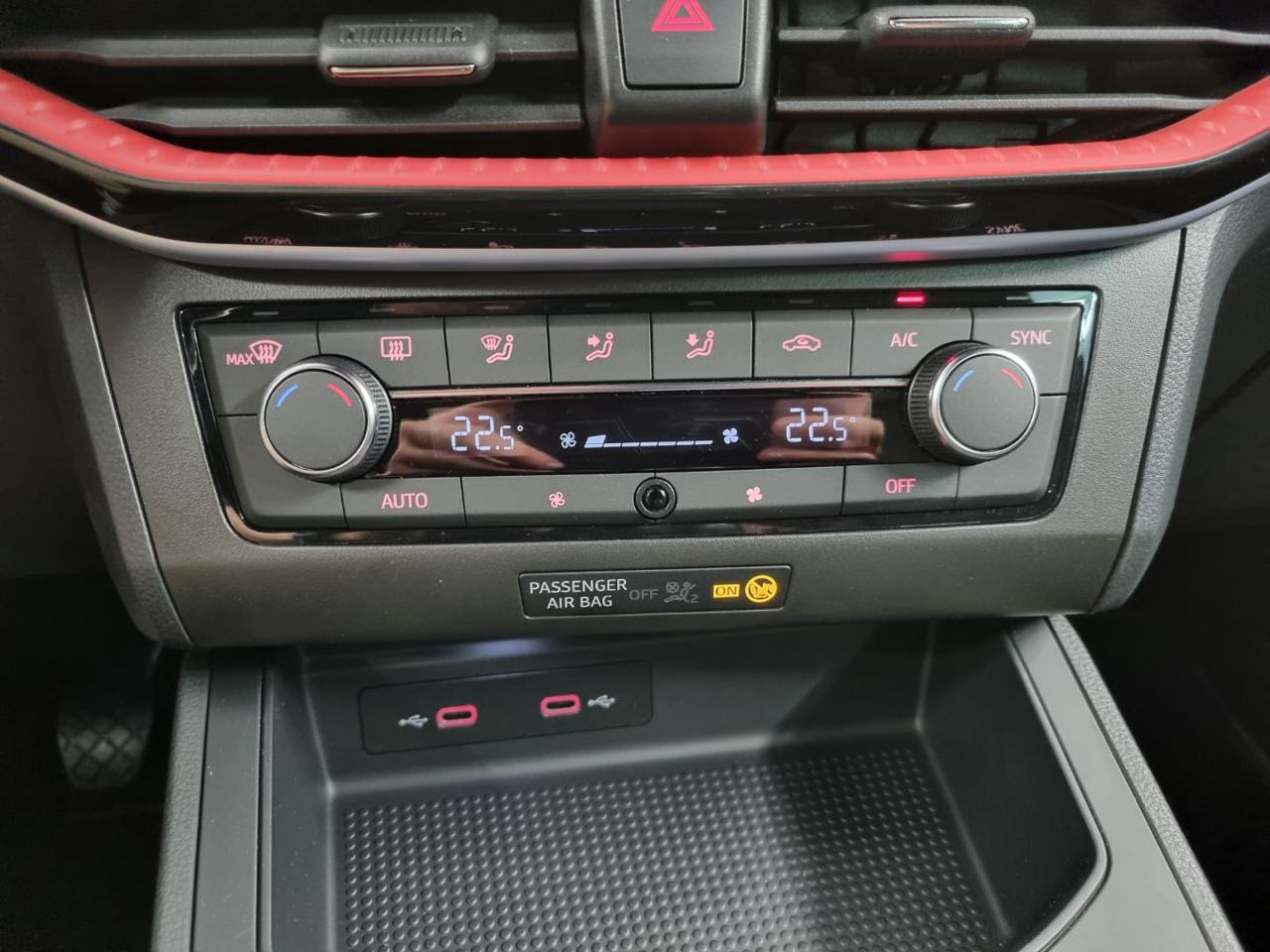 SEAT Ibiza 1.0 EcoTSI 95 CV 5 porte FR - 17