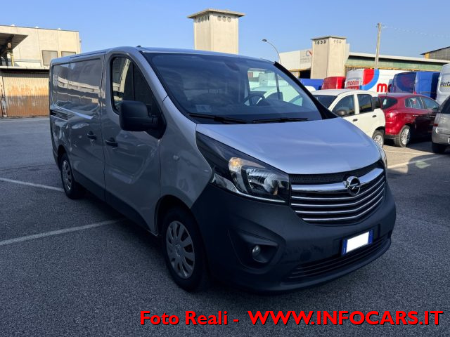 OPEL Vivaro Argento metallizzato